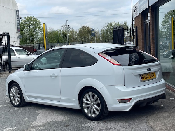 Used Ford Focus 2010 for sale - 76127358: Photo 5