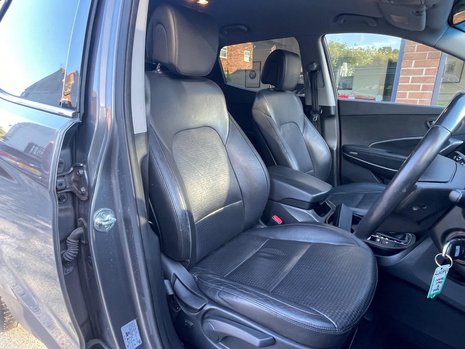 Used Hyundai Santa Fe 2013 for sale - 76167036: Photo 12