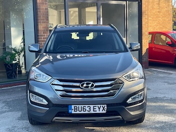 Used Hyundai Santa Fe 2013 for sale - 76167036: Photo 2