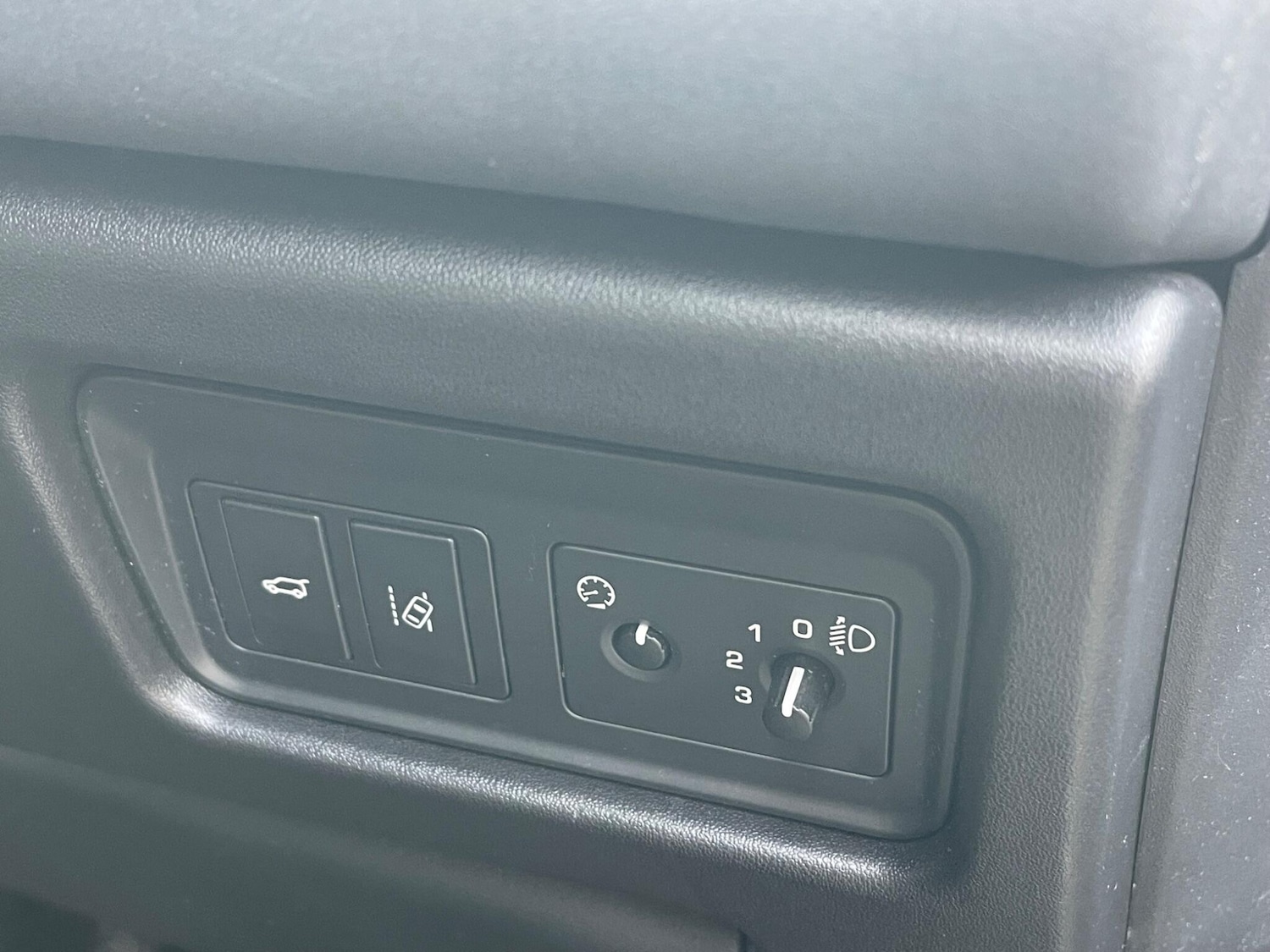 Used Land Rover Discovery Sport 2017 for sale - 76389259: Photo 20