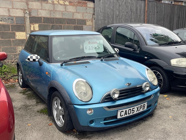 Used MINI Hatch 2005 for sale - 76127439: Photo 1