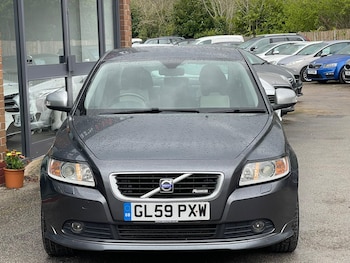 Used Volvo S40 2010 for sale - 76127430: Photo