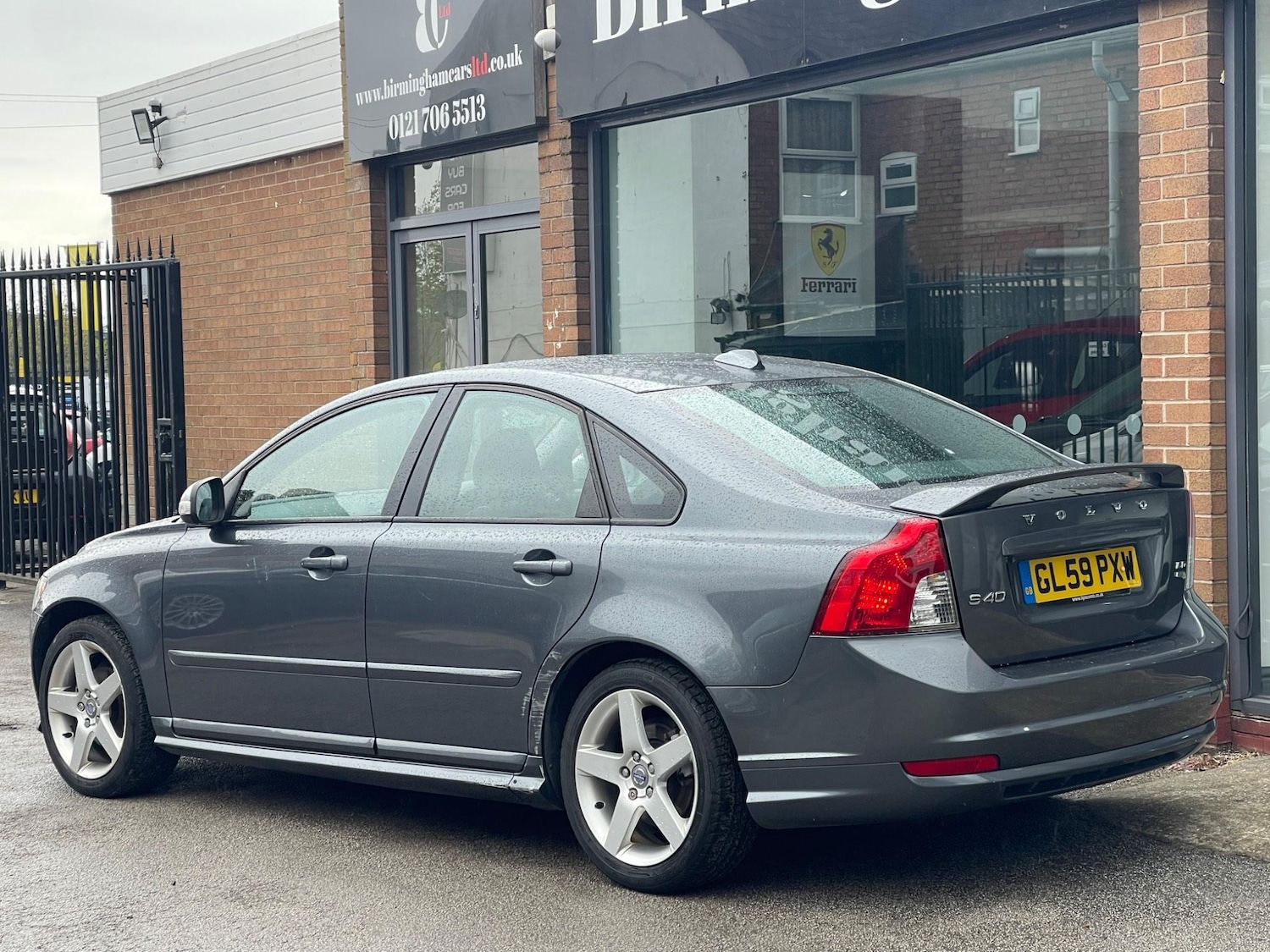 Used Volvo S40 2010 for sale - 76127430: Photo 5