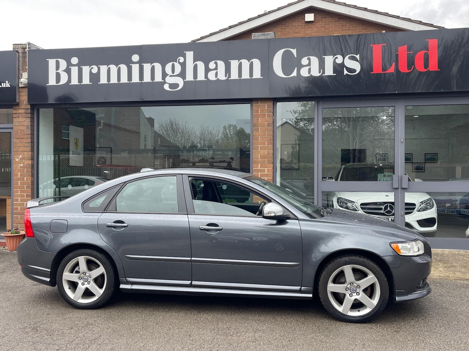 Used Volvo S40 2010 for sale - 76127430: Photo 8