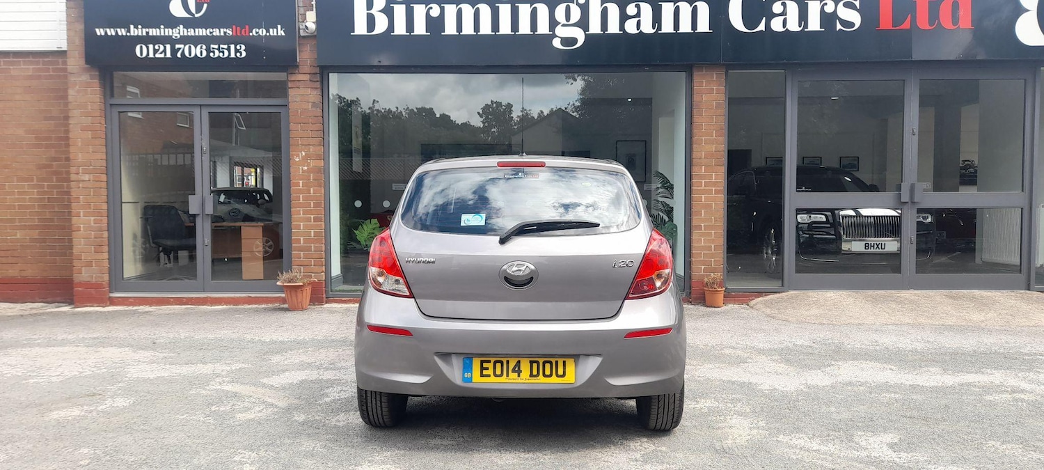 Used Hyundai i20 2014 for sale - 76127441: Photo 15