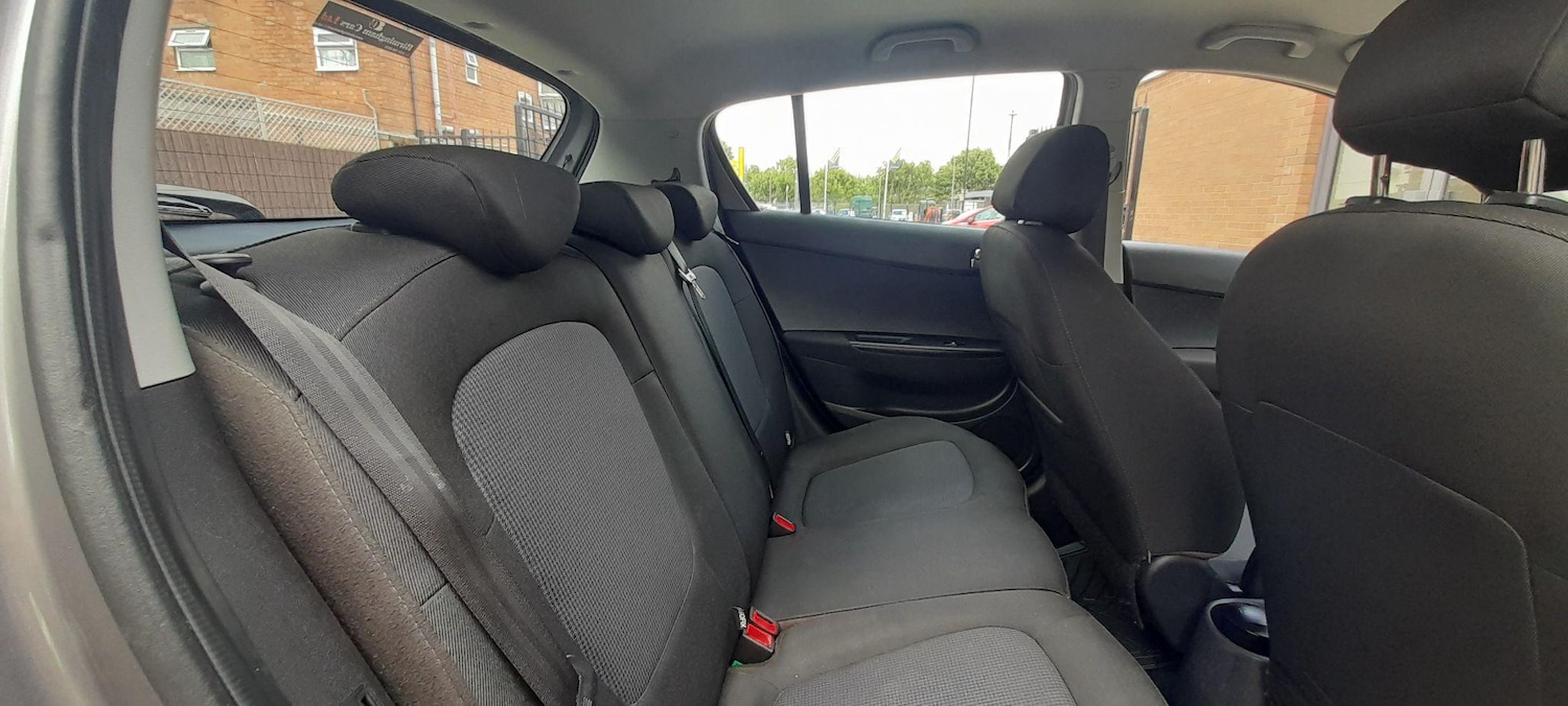 Used Hyundai i20 2014 for sale - 76127441: Photo 23