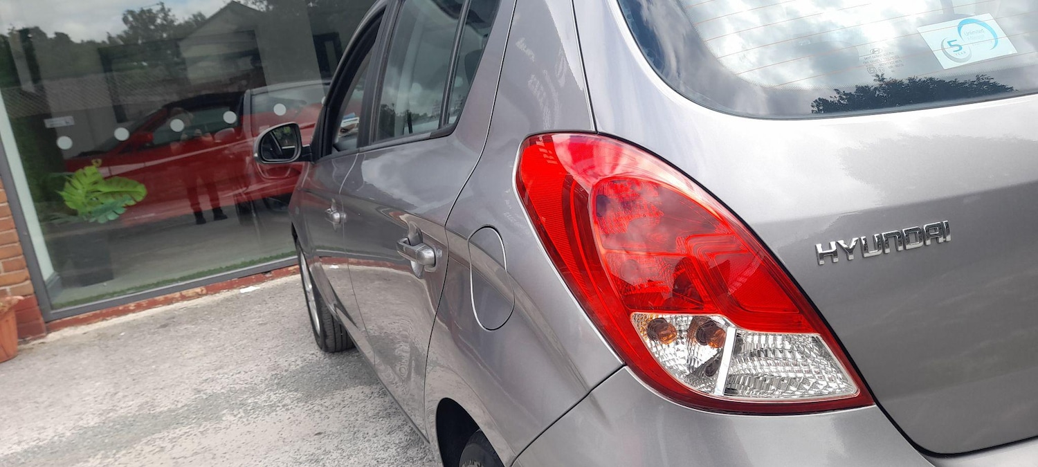 Used Hyundai i20 2014 for sale - 76127441: Photo 25