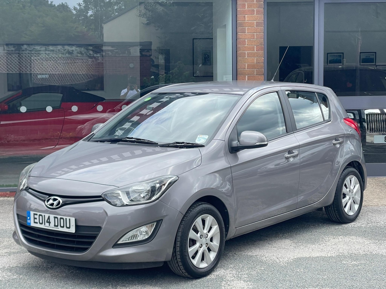 Used Hyundai i20 2014 for sale - 76127441: Photo 3