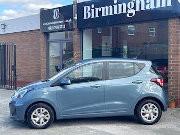 Used Hyundai i10 2017 for sale - 76127362: Photo