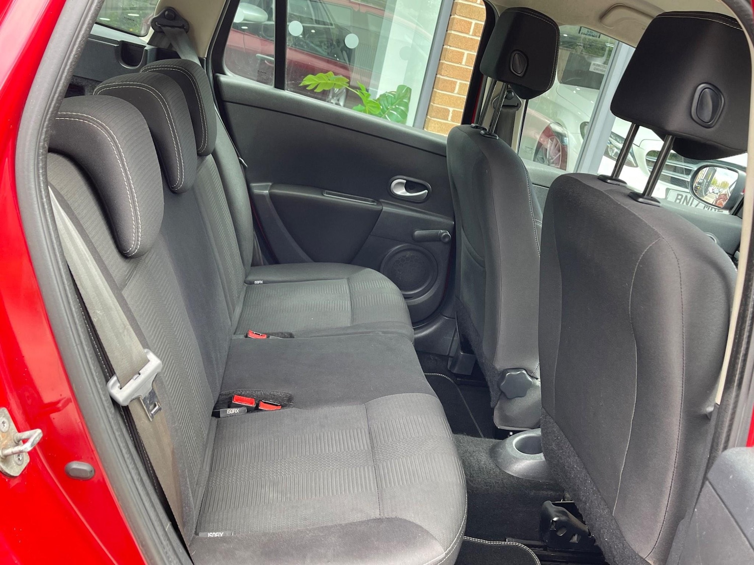 Used Renault Clio 2009 for sale - 76127363: Photo 12