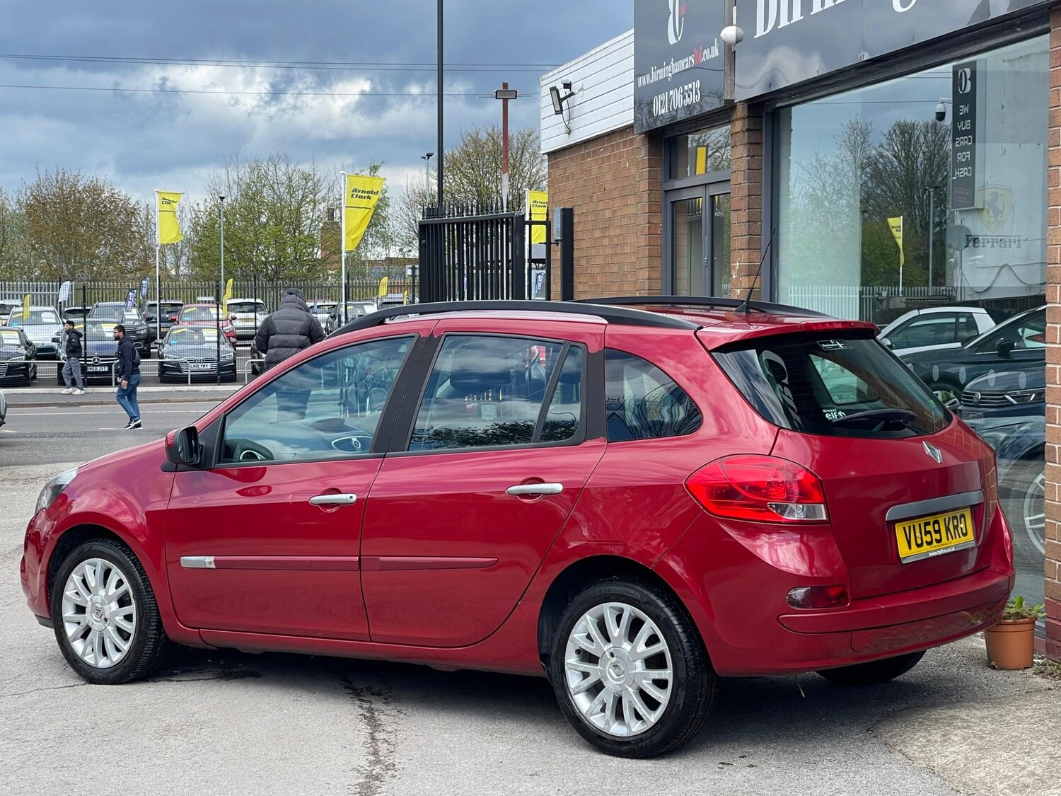 Used Renault Clio 2009 for sale - 76127363: Photo 4