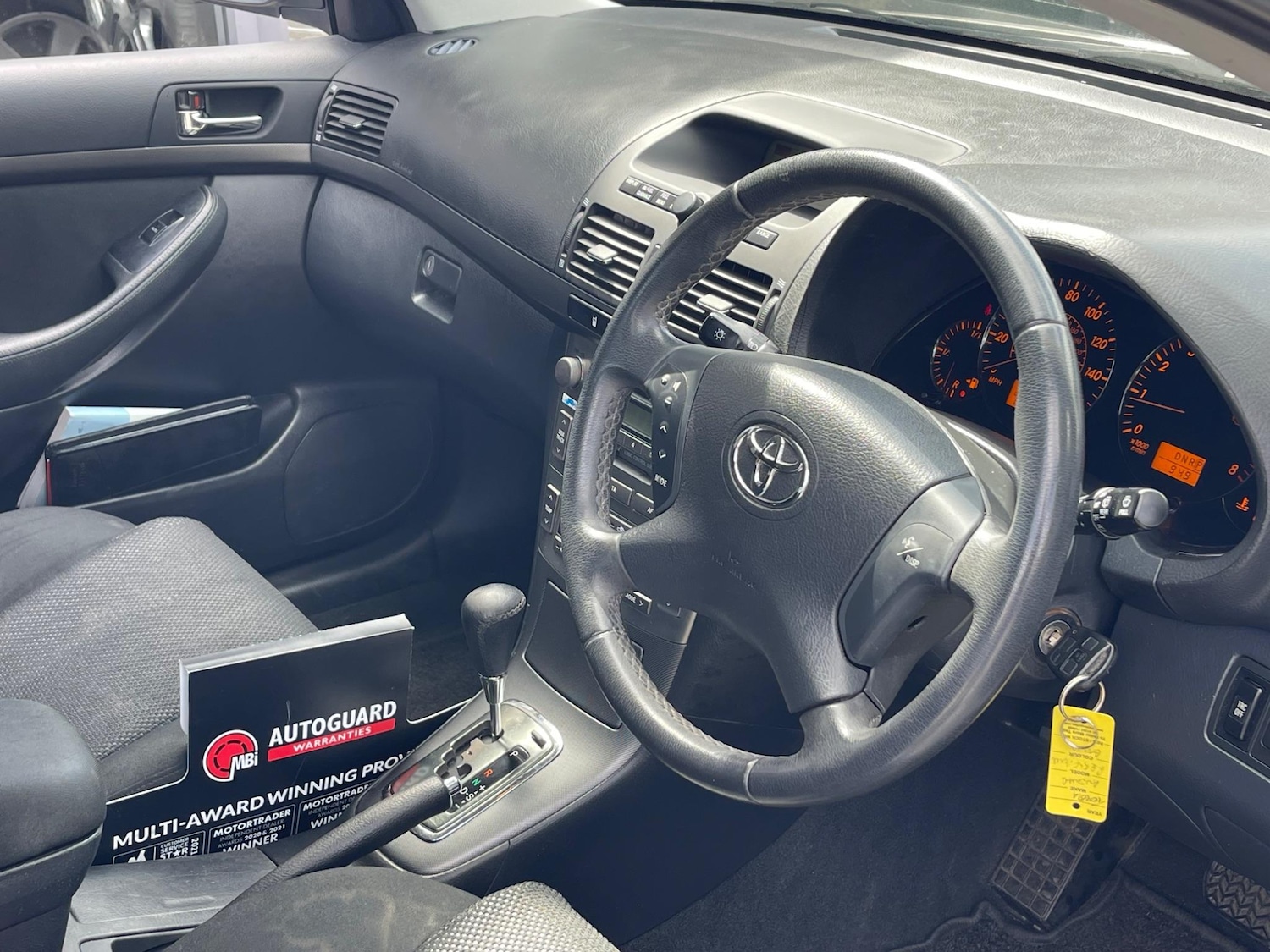Used Toyota Avensis 2004 for sale - 76127469: Photo 13