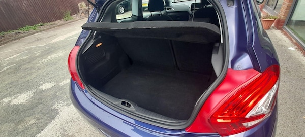 Used Peugeot 208 2013 for sale - 76127467: Photo 26