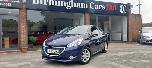 Used Peugeot 208 2013 for sale - 76127467: Photo 2