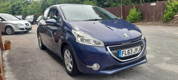Used Peugeot 208 2013 for sale - 76127467: Photo 3