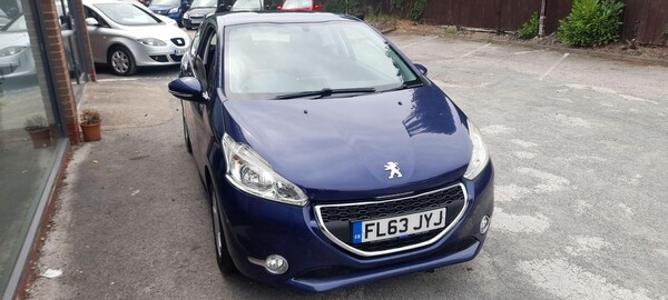 Used Peugeot 208 2013 for sale - 76127467: Photo 4