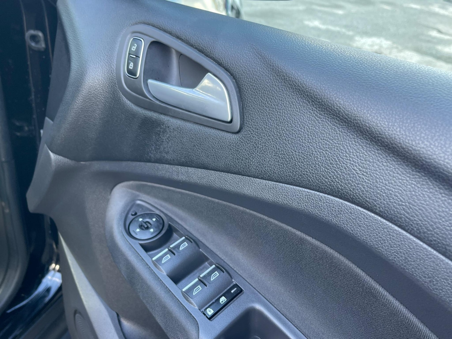 Used Ford C-Max 2019 for sale - 76127477: Photo 16