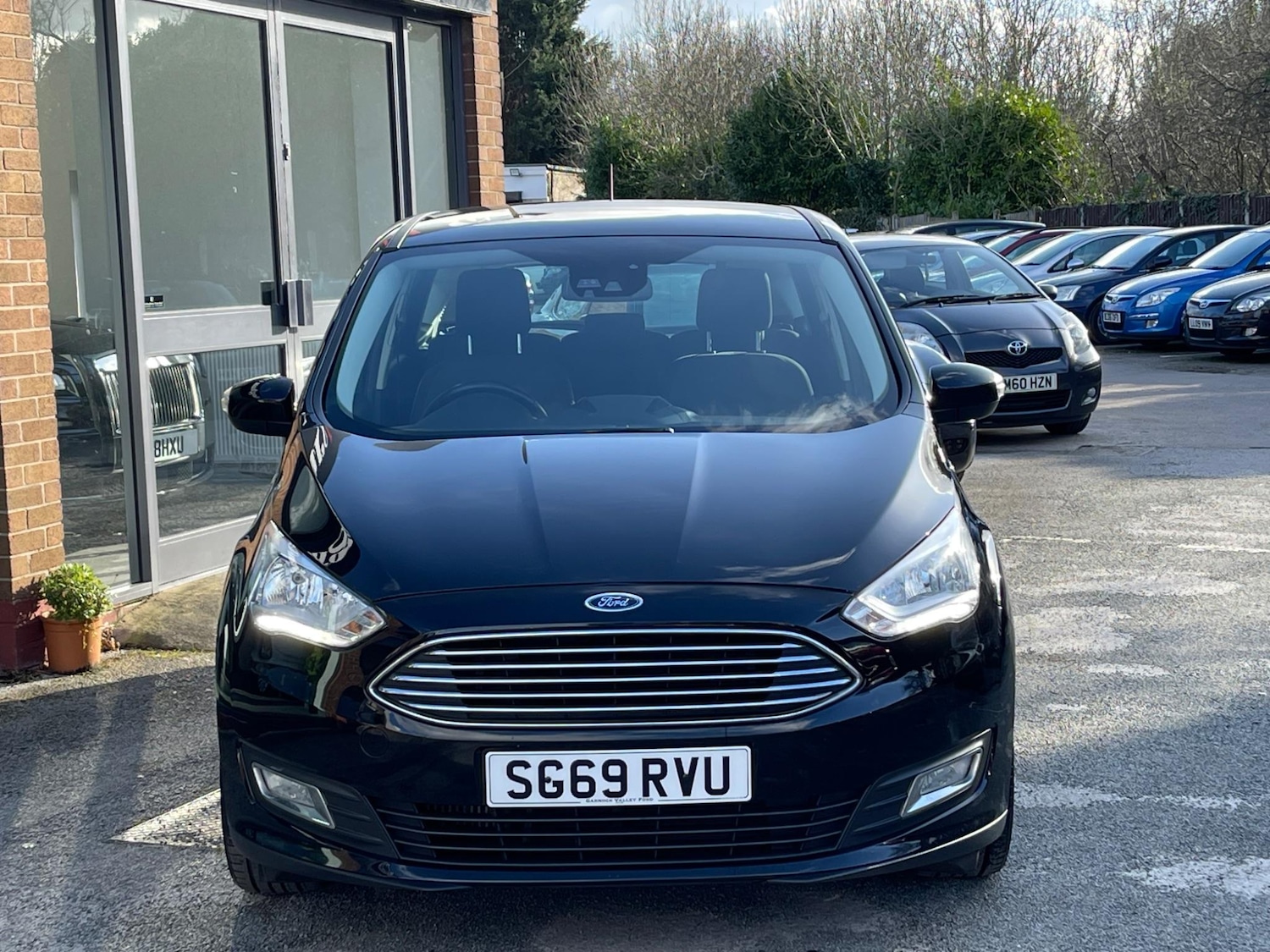 Used Ford C-Max 2019 for sale - 76127477: Photo 2