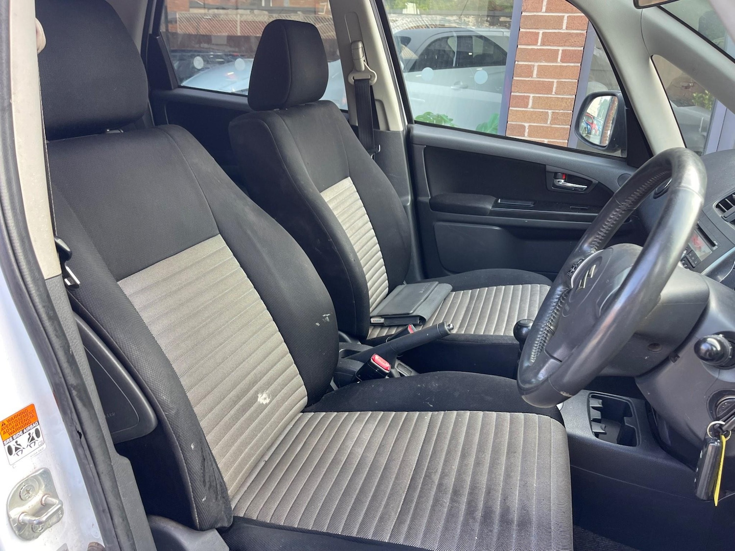 Used Suzuki SX4 2010 for sale - 76127371: Photo 10