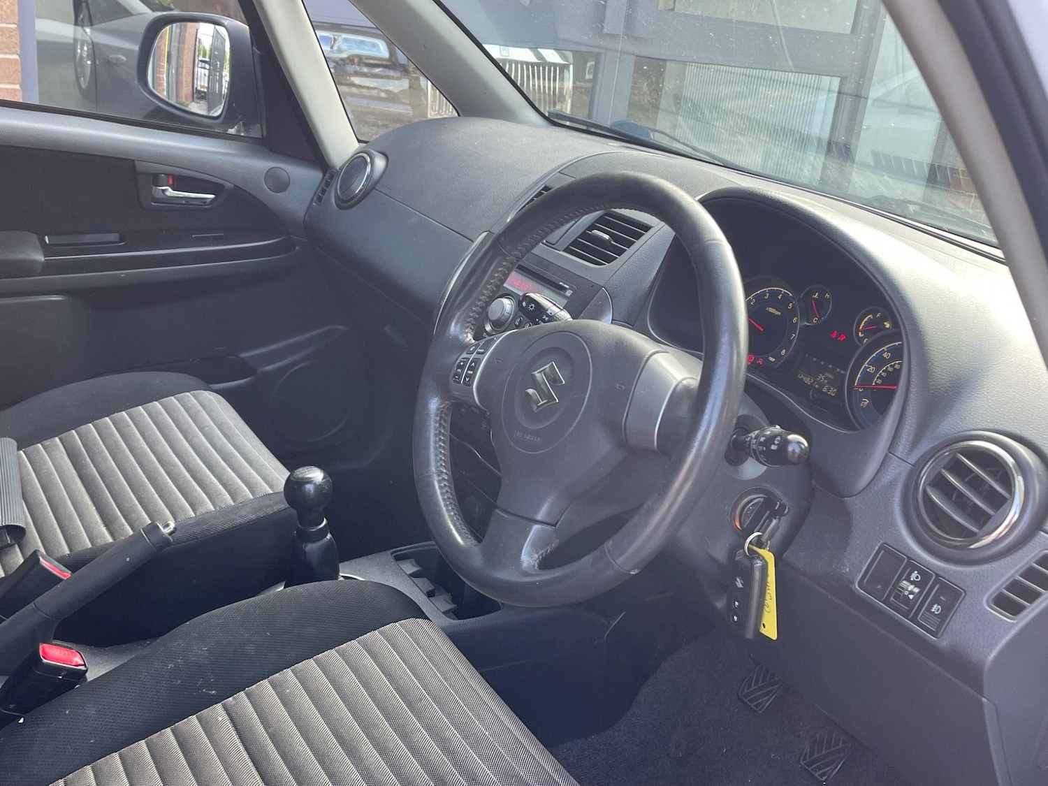 Used Suzuki SX4 2010 for sale - 76127371: Photo 12