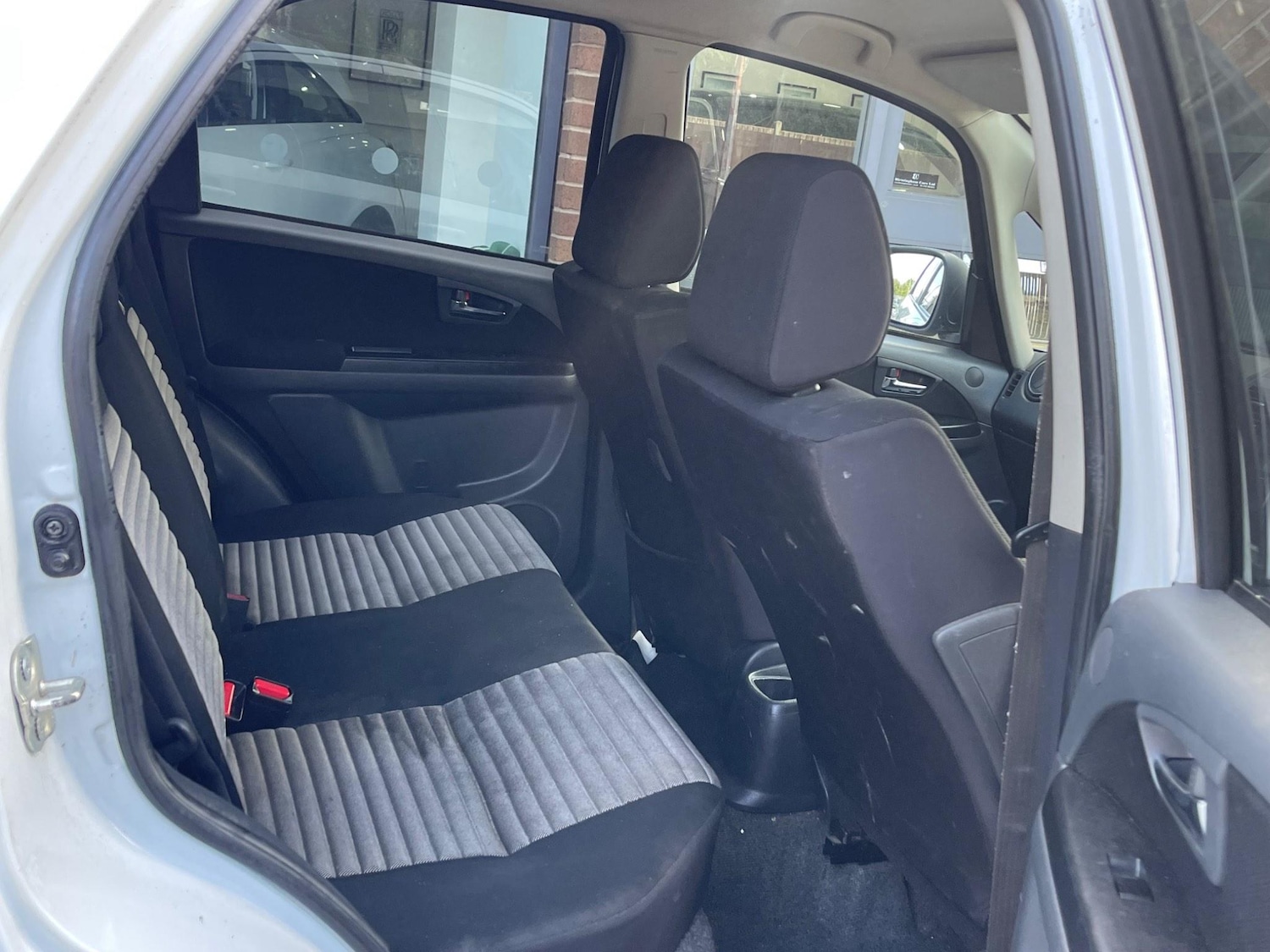 Used Suzuki SX4 2010 for sale - 76127371: Photo 13