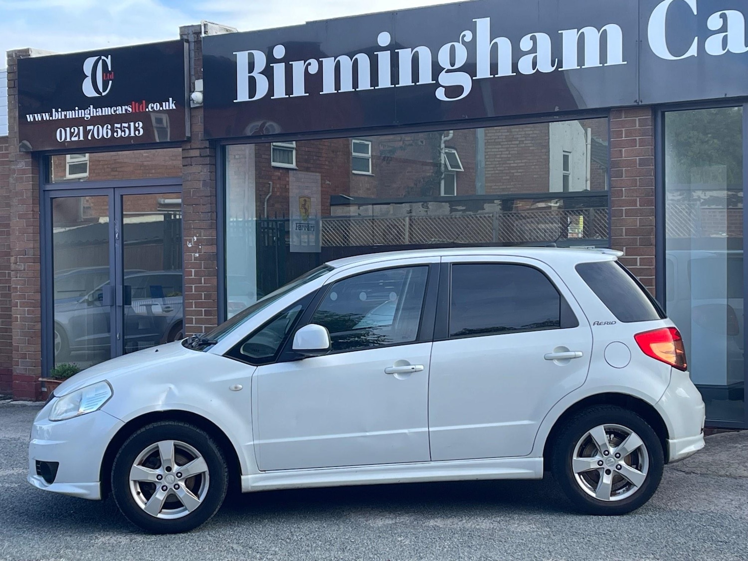 Used Suzuki SX4 2010 for sale - 76127371: Photo 4
