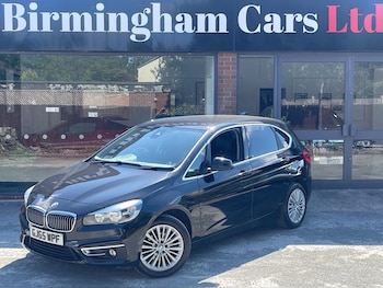 2015 (65) - 2.0 218d Luxury Auto Euro 6 (s/s) 5dr