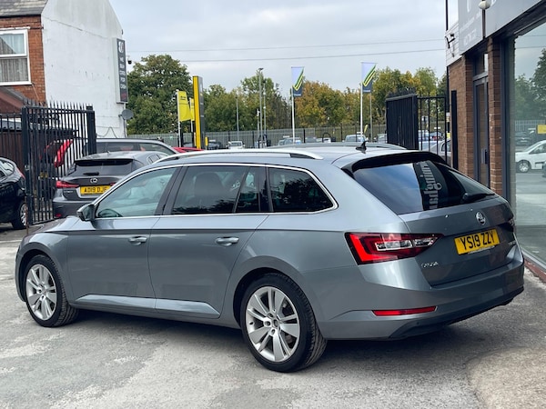 Used Skoda Superb 2019 for sale - 76238837: Photo 5