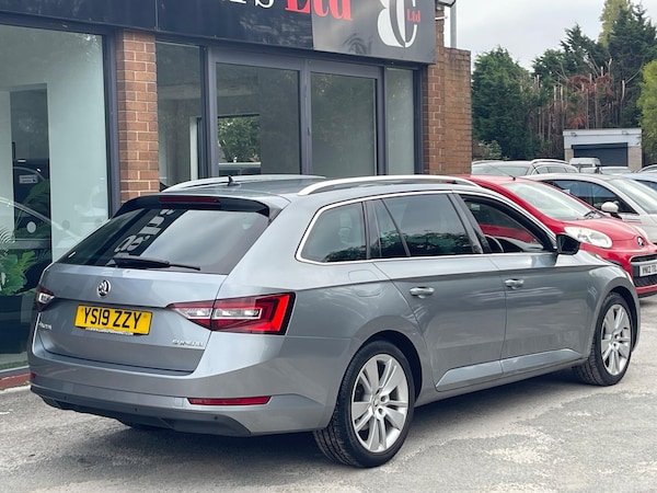 Used Skoda Superb 2019 for sale - 76238837: Photo 8