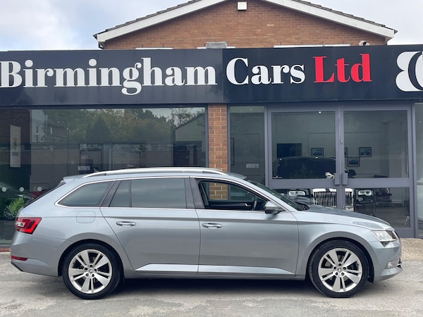 Used Skoda Superb 2019 for sale - 76238837: Photo 9