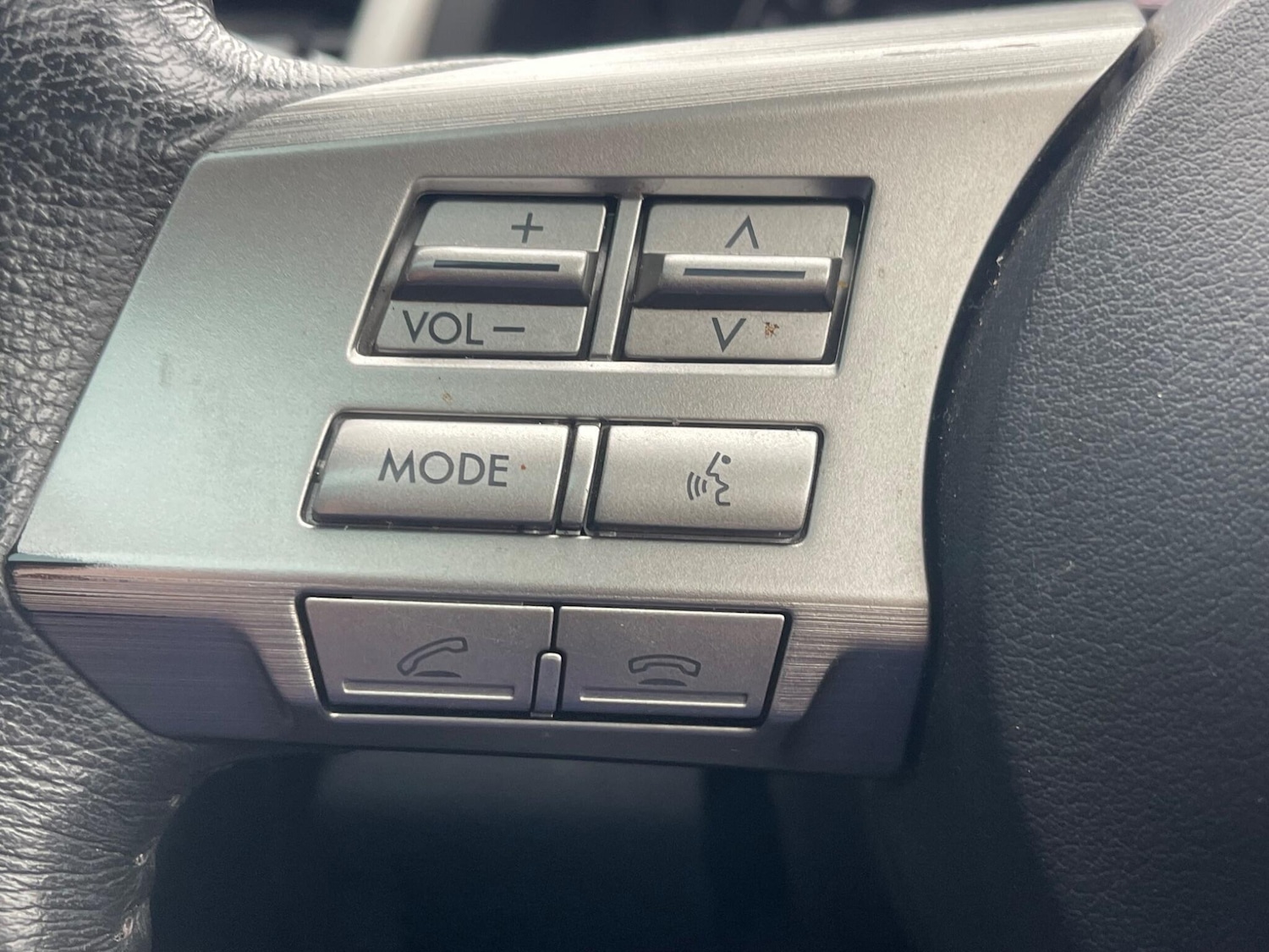 Used Subaru Outback 2010 for sale - 76158893: Photo 19
