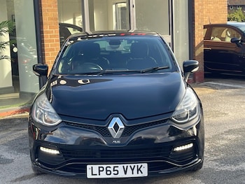 Used Renault Clio 2016 for sale - 76432048: Photo