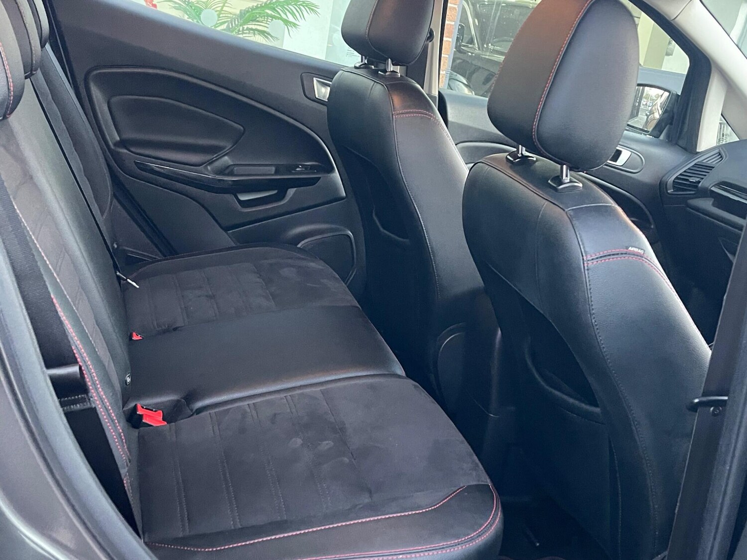 Used Ford Ecosport 2018 for sale - 76619907: Photo 18