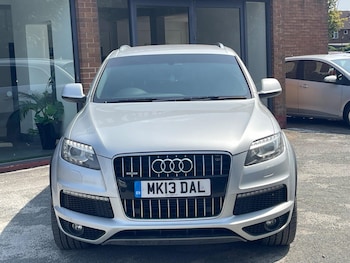 Used Audi Q7 2013 for sale - 76127453: Photo 2