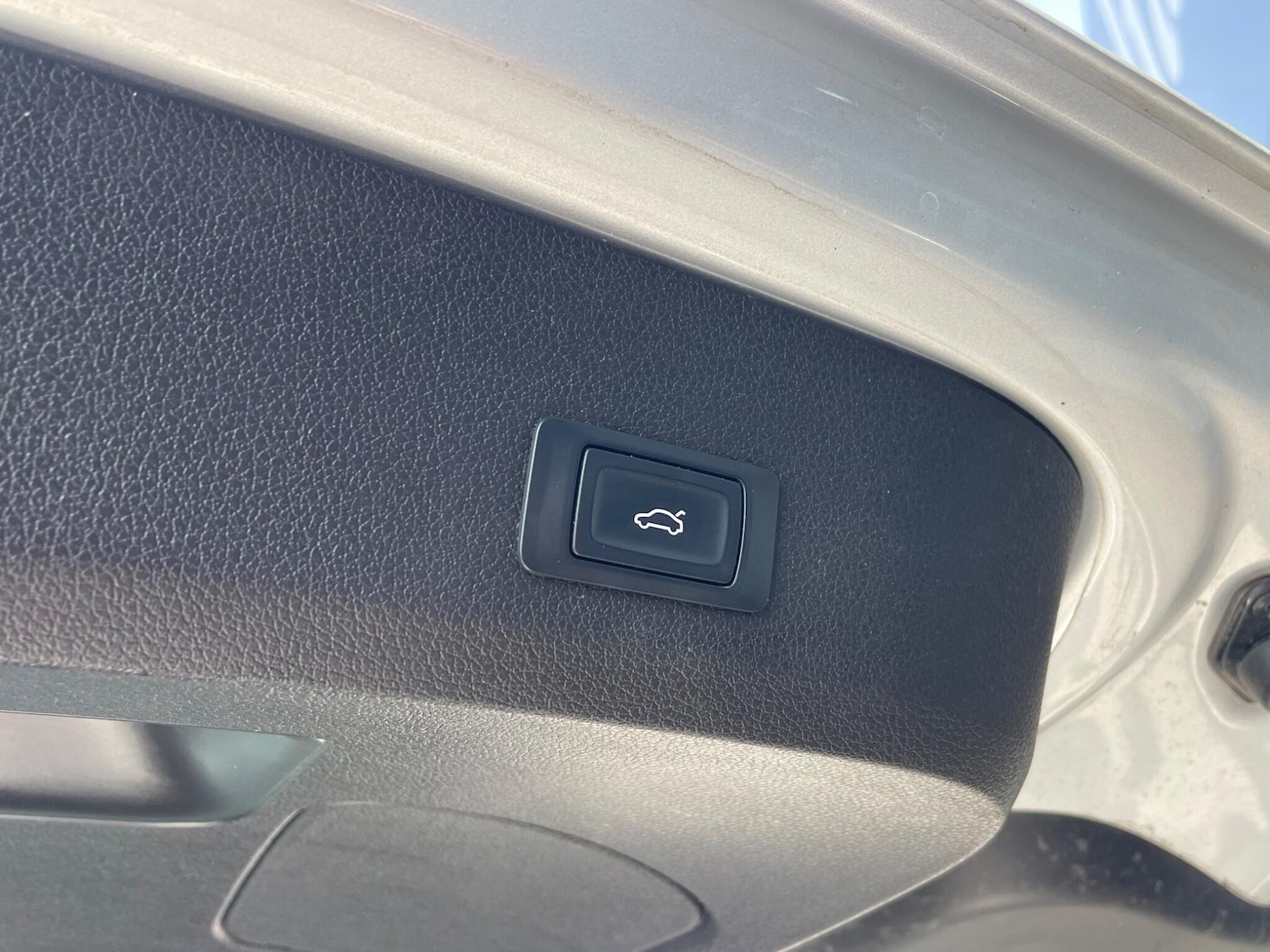 Used Audi Q7 2013 for sale - 76127453: Photo 8