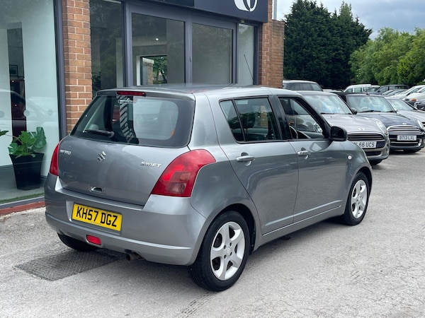 Used Suzuki Swift 2007 for sale - 76127353: Photo 10