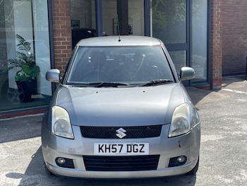 Used Suzuki Swift 2007 for sale - 76127353: Photo 2