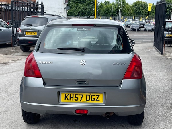 Used Suzuki Swift 2007 for sale - 76127353: Photo 9