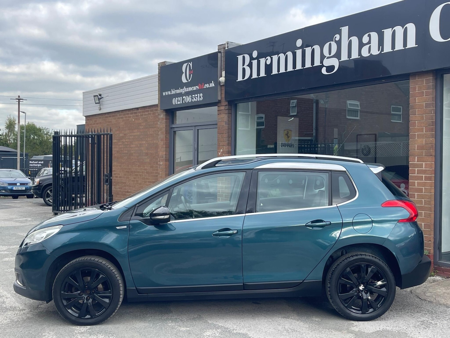 Used Peugeot 2008 2015 for sale - 76166984: Photo 4