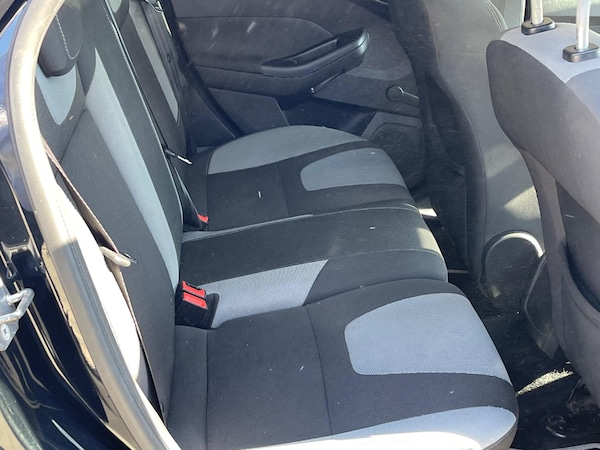 Used Ford Focus 2013 for sale - 76127361: Photo 18