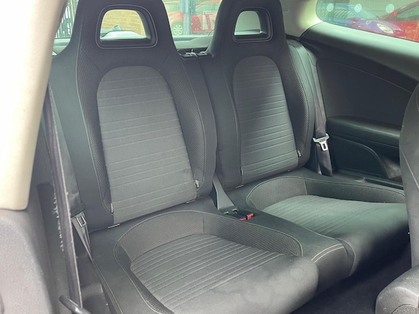 Used Volkswagen Scirocco 2010 for sale - 76127444: Photo 14