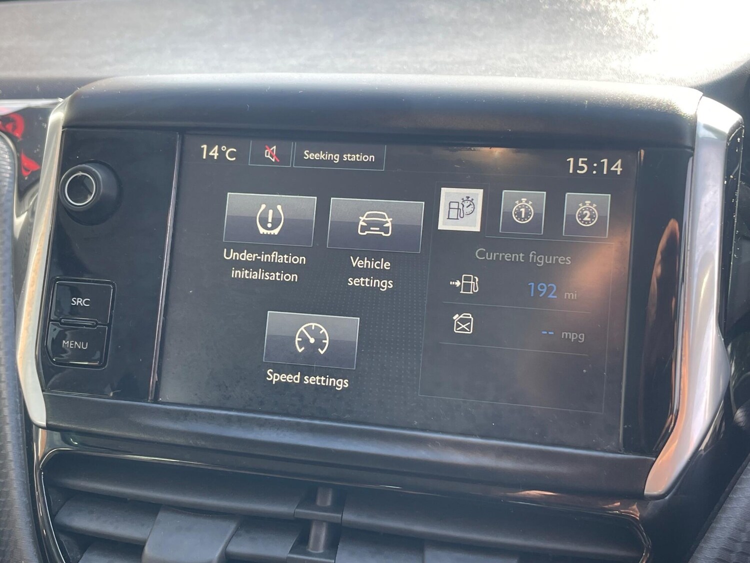 Used Peugeot 2008 2015 for sale - 76127370: Photo 14