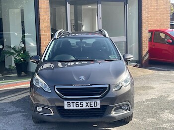 Used Peugeot 2008 2015 for sale - 76127370: Photo
