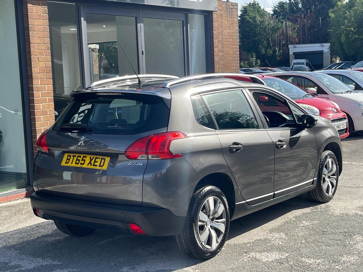 Used Peugeot 2008 2015 for sale - 76127370: Photo 8