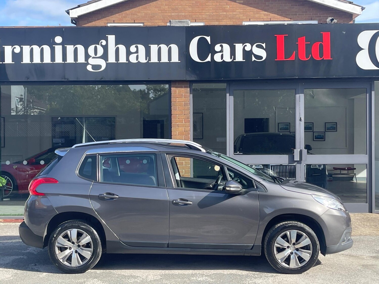 Used Peugeot 2008 2015 for sale - 76127370: Photo 9