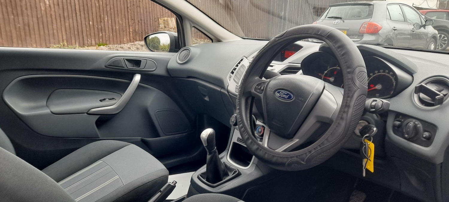 Used Ford Fiesta 2009 for sale - 76127449: Photo 11