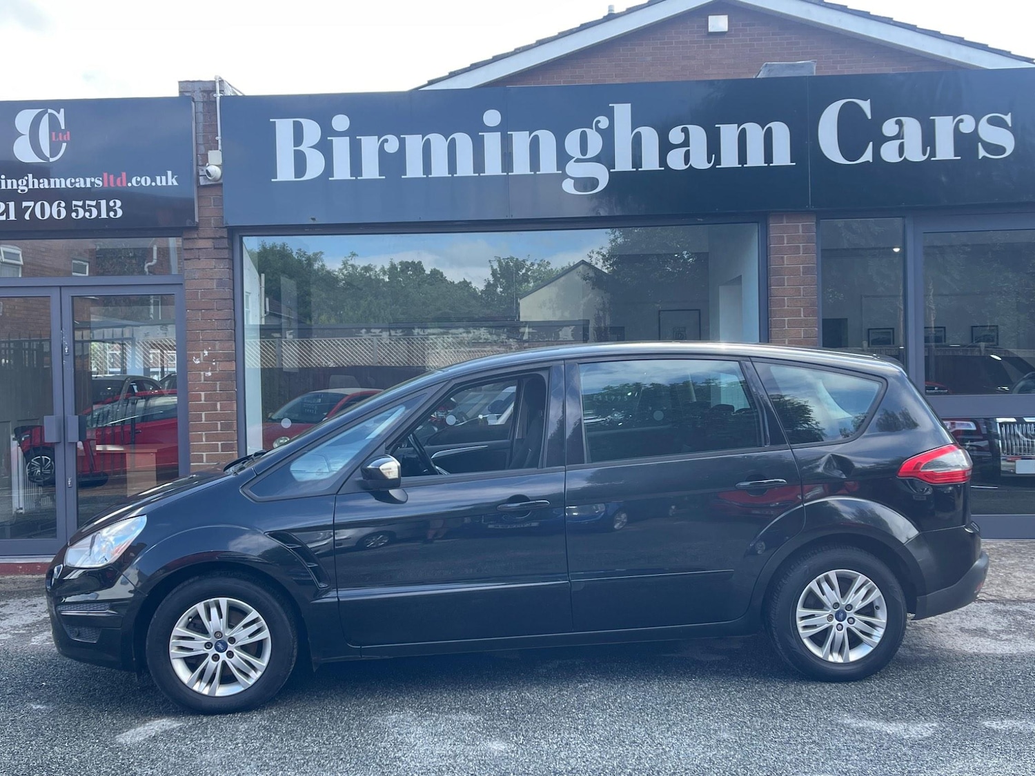 Used Ford S-Max 2011 for sale - 76127450: Photo 4