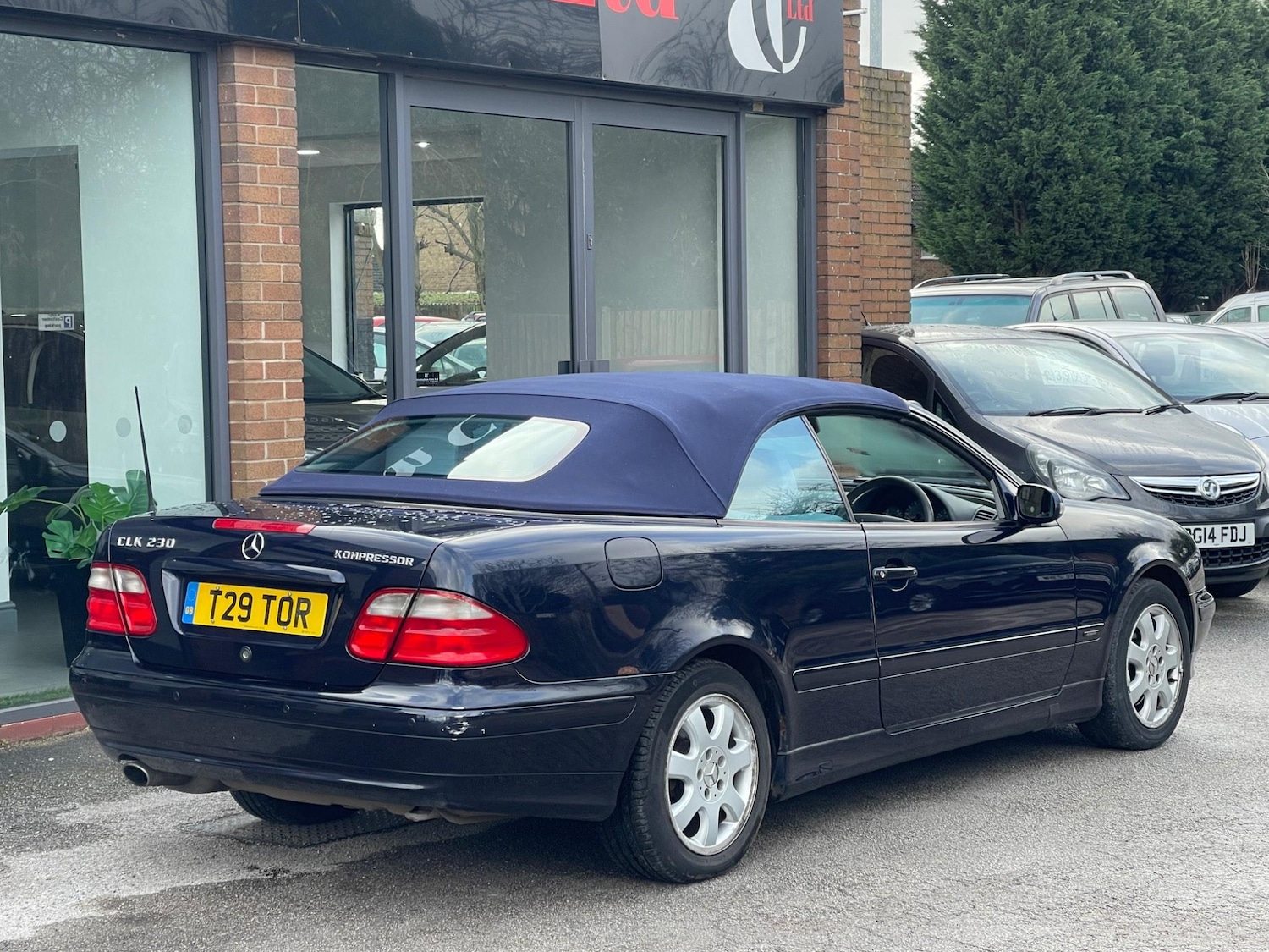 Used Mercedes-Benz CLK 2002 for sale - 76127433: Photo 8