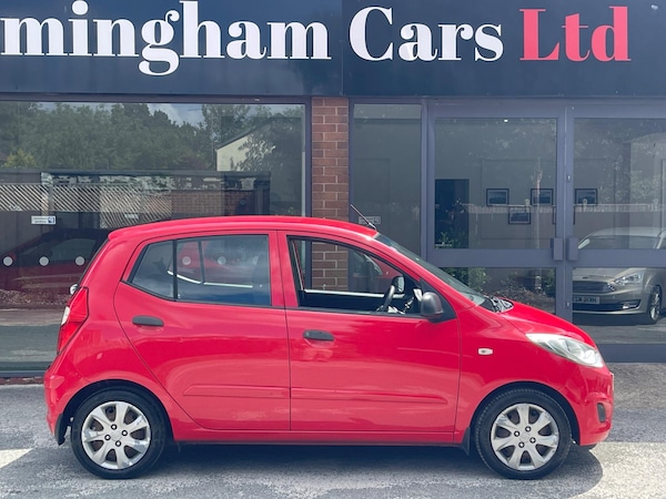 Used Hyundai i10 2012 for sale - 76127457: Photo 9