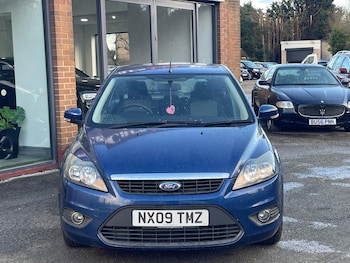 Used Ford Focus 2009 for sale - 76127390: Photo 2